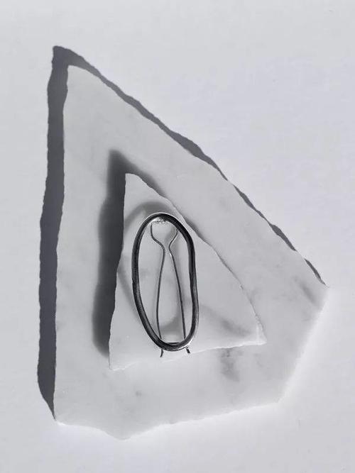 极简风的北欧首饰,安抚了你的少女心!