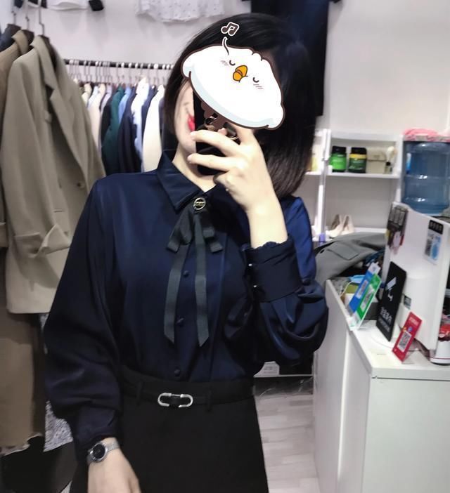  平平■有哪些衣服看着平平无奇,穿起来却贼靓的