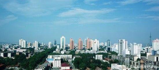 如果西安和咸阳合并成为直辖市，那么陕西省会设在宝鸡还是渭南