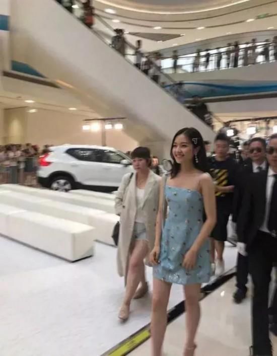  『减肥』明星减肥有多狠？闫妮运动节食，颖儿每天三分饱