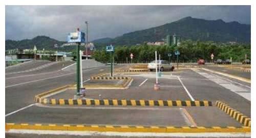  挂科|科目三里4大注意事项，少一个，都别想过！