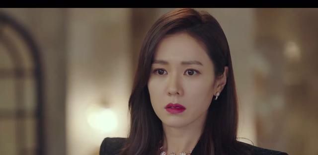 玄彬爱的迫降身份曝光