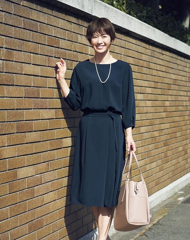  『都市』都市白领的时尚穿搭,简单干练有气质,网友原来职业女性这么美