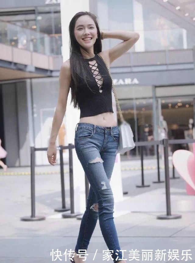 妙曼:气质漂亮美女穿衣搭配高跟鞋子,搭出妙曼的体态