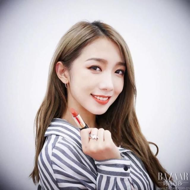 山支大哥“C位”出道，完美小脸直女也照样斩！