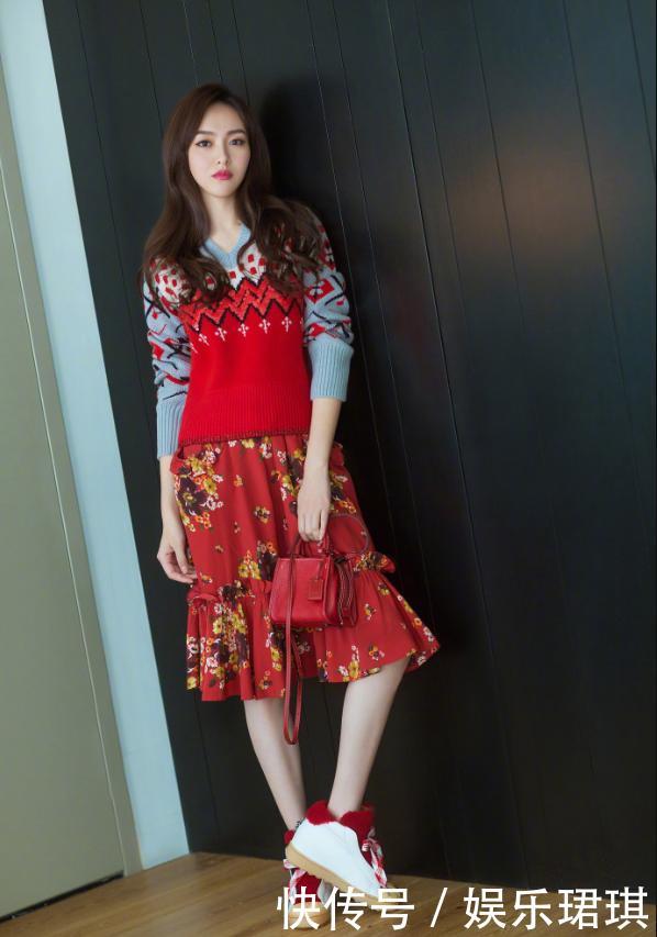 ?  二次元的唐嫣，短发细腰漫画腿  美出新高度，罗晋真有福