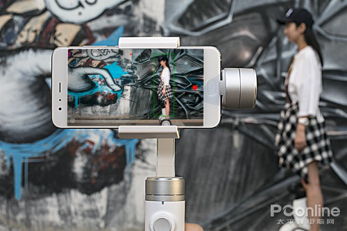 亲测有效，炎炎夏日小姐姐出门需要带上它!