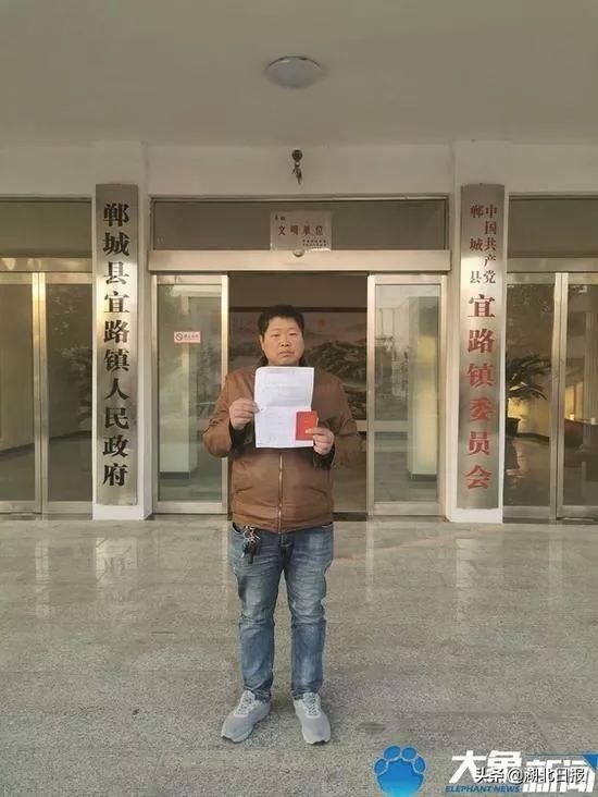  顶替者■退伍军人被人顶替工作23年！接神秘电话：给钱就还你工