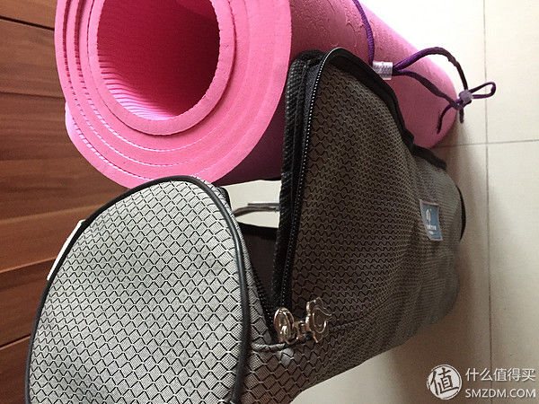 瑜伽入门需要准备什么，花费1万聊聊装备购买及个人练习经验