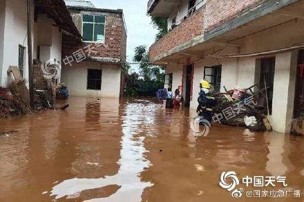 南方强降雨落区将北抬 东北华北雷雨频繁