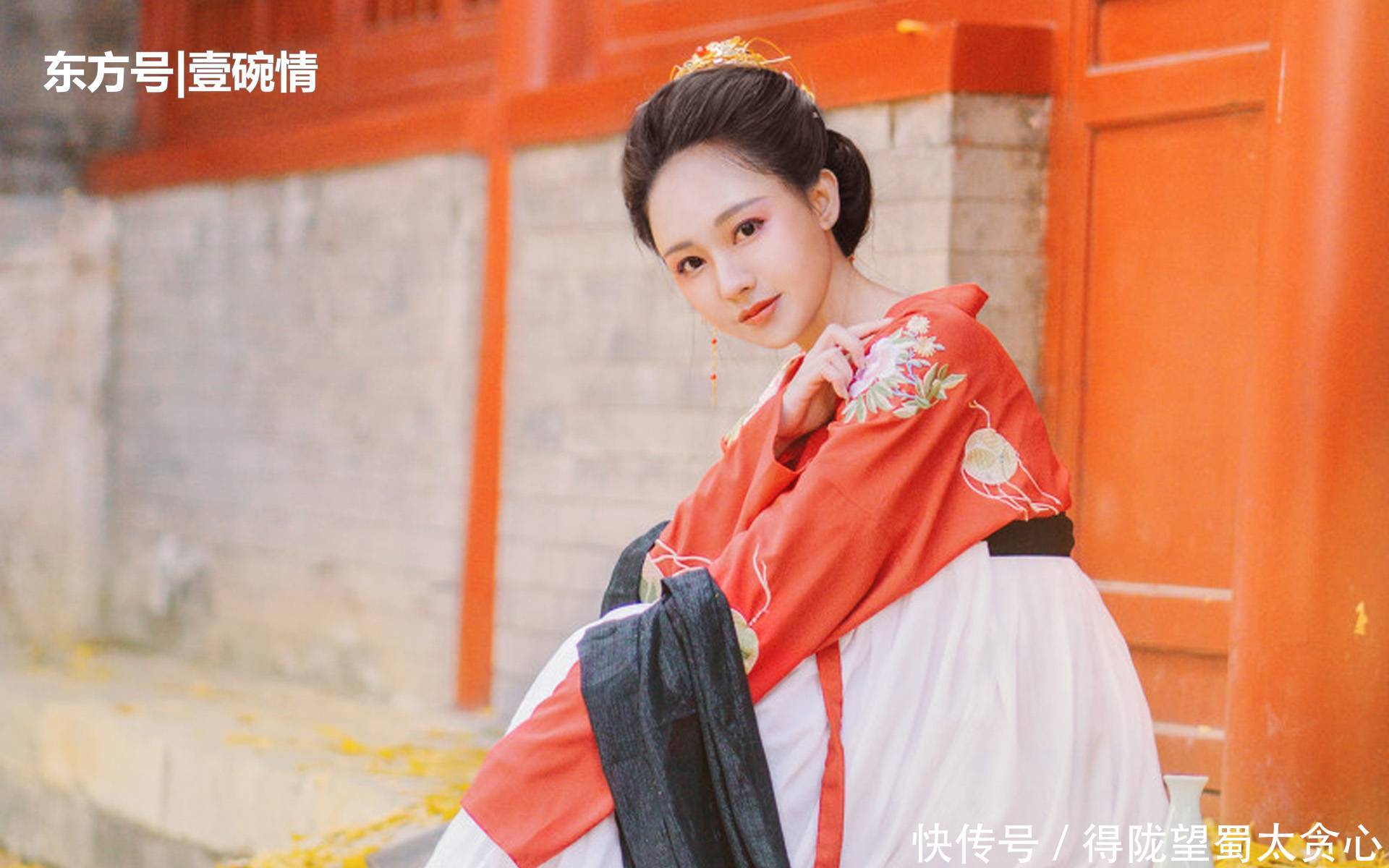  善于■非常善于交谈，跟他们第一次接触的女孩