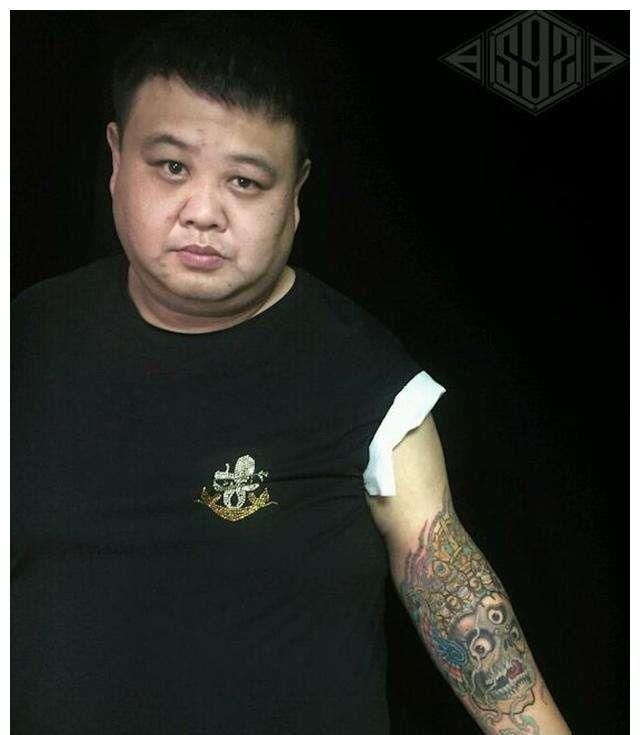 「实则」孙越看似憨厚实则桀骜,为何对郭德纲死心塌地?4大原因是重点