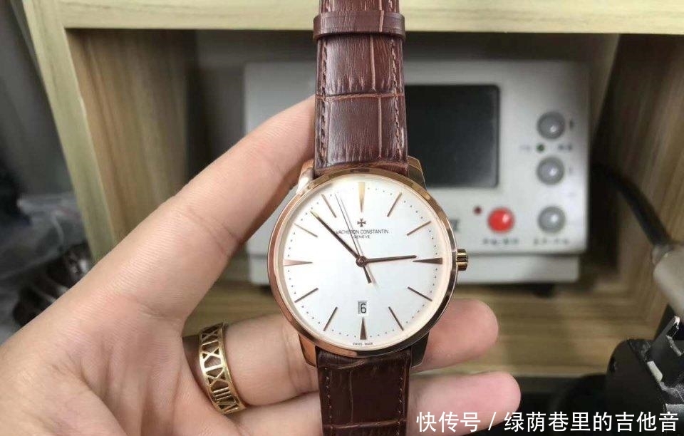 「人到中年」人到中年,戴什么品牌的正装手表合适?四个“档次”你属于哪种