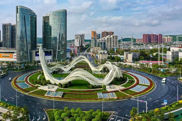  #产业链#武汉东湖高新区：瞄准新兴产业链 生物产品助抗“疫”