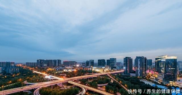 中国第五城花落谁家这座拥有1600万人口的城市，被认为最具资格