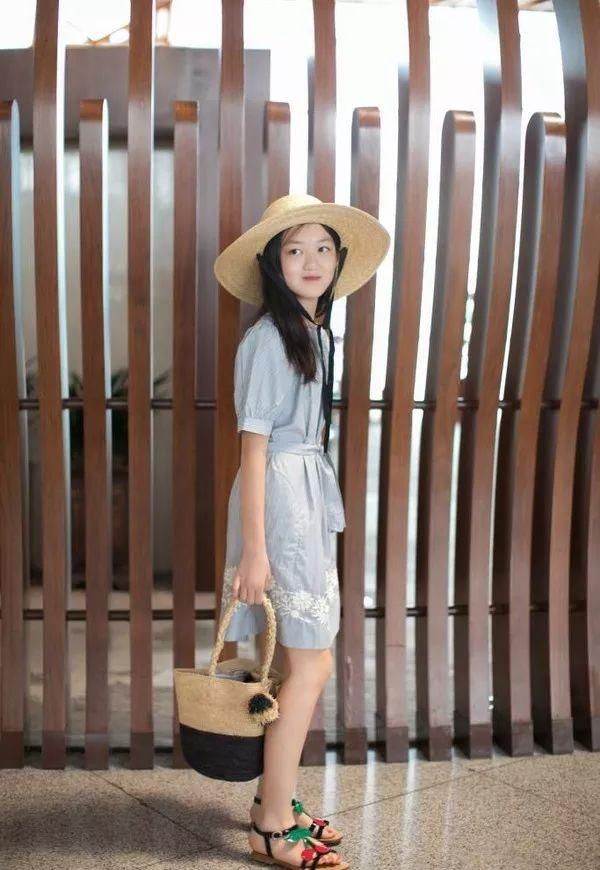 发胖遭群嘲的刘亦菲美回来了?赵薇这次是真瘦了……