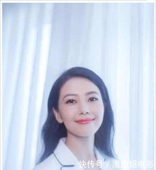 看了高圆圆的白西装，再看看张钧甯，真想对赵又廷说一句好福气