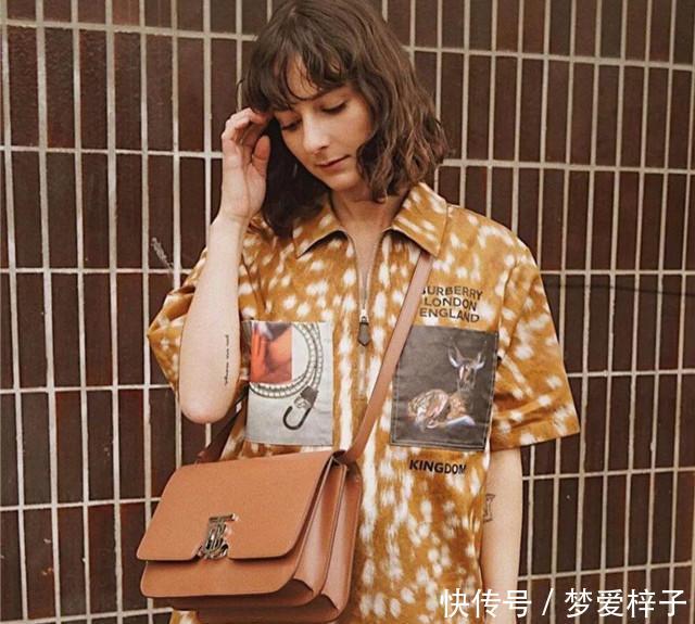 「俏皮可爱」女人过了40岁,发型该换了!2020年很火的4款“短发”,时髦优雅