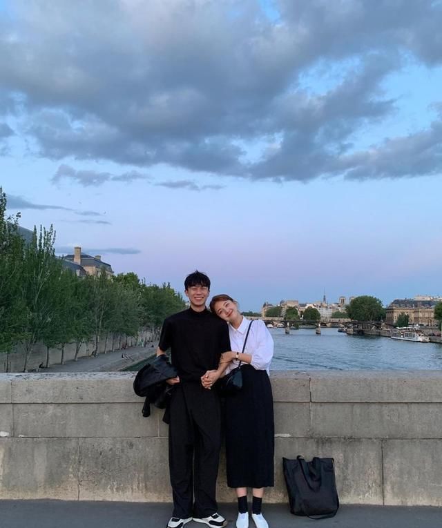  女孩■如何才能成为韩系女孩？参考Ins风韩系穿搭，又温柔又治愈！