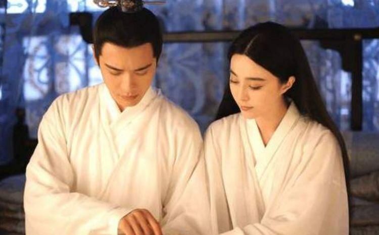 出演@《赢天下》一波三折!高云翔有望继续出演,张天爱顶替范冰冰?