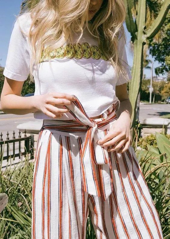 吊打阔腿裤，秒杀牛仔裤，这条裤子才是今秋最火!!!