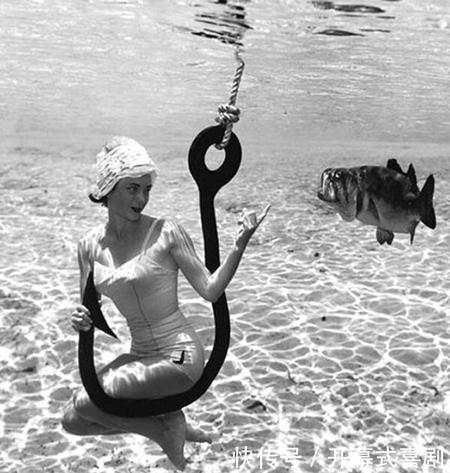 一组老照片:30年代美国摄影师的水中摄影作品旧照,水底搞烧烤?