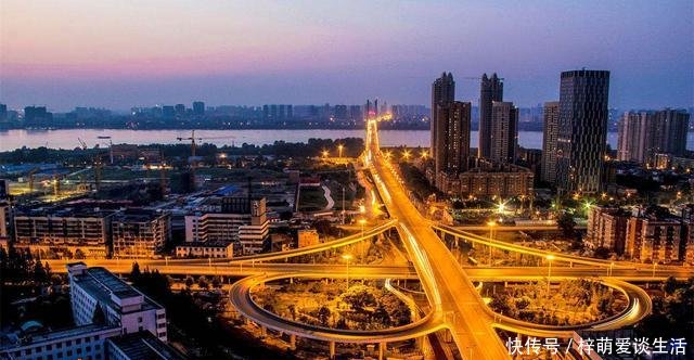  #GDP#中国两个发展“最快”的省会, GDP甩了省内其他城市一大截