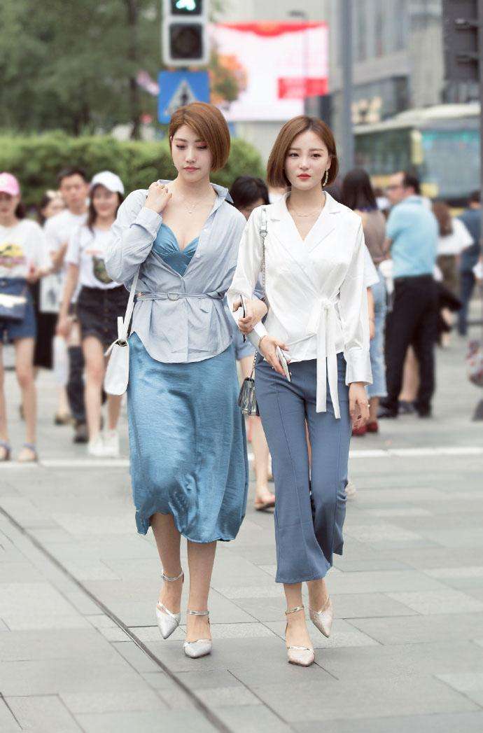 魅力街拍: 有女人味的穿搭, 有着恋爱的甜蜜!