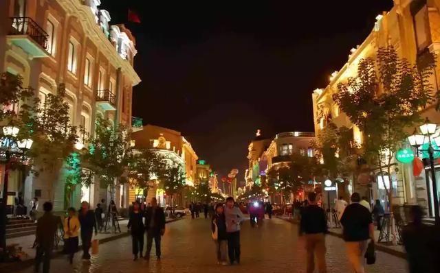 专骗游客的十条街：宽窄巷子，夫子庙第二，第一是？