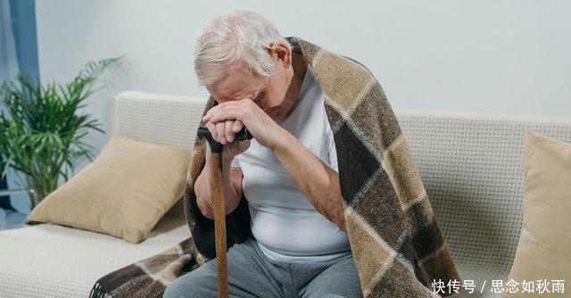  [不妨]老人身上的“老人味”到底来自何处3个原因不妨了解一下