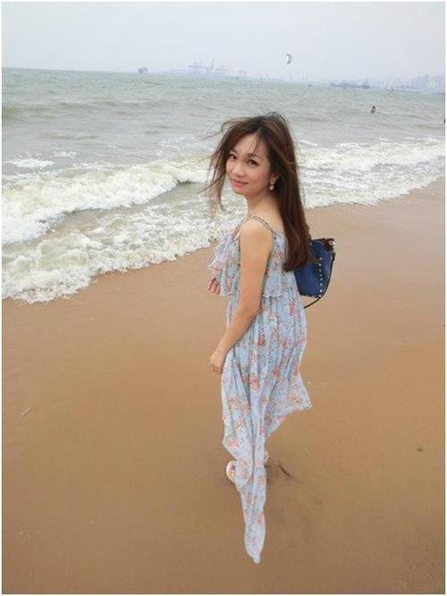 在三亚的碧海蓝天上我要飞得更高,看得更远