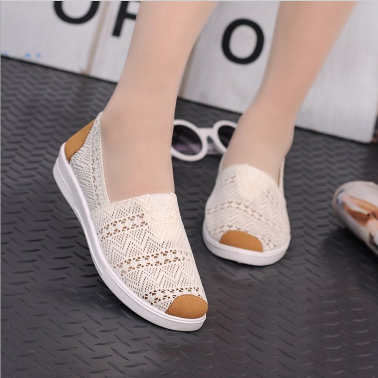 矮个子媳妇从不穿累脚的高跟鞋,只穿这种鞋子,一样洋气有女人味