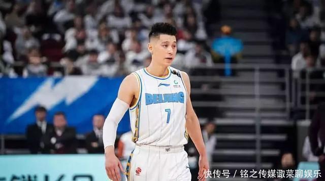 林书豪在cba什么时候打