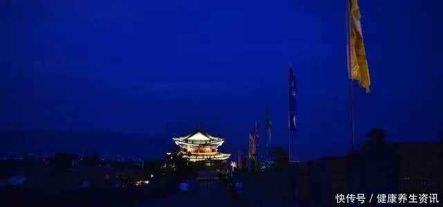 小夫妻42天自驾14000公里, 穿越13个省, 环游半个中国