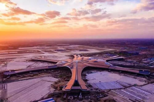 [英媒]中国“最美”机场通航！英媒称是新世界七大奇迹，耗资八