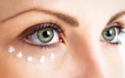 女生这4个部位,最容易暴露年龄!特别第4个,决定颜值高度!