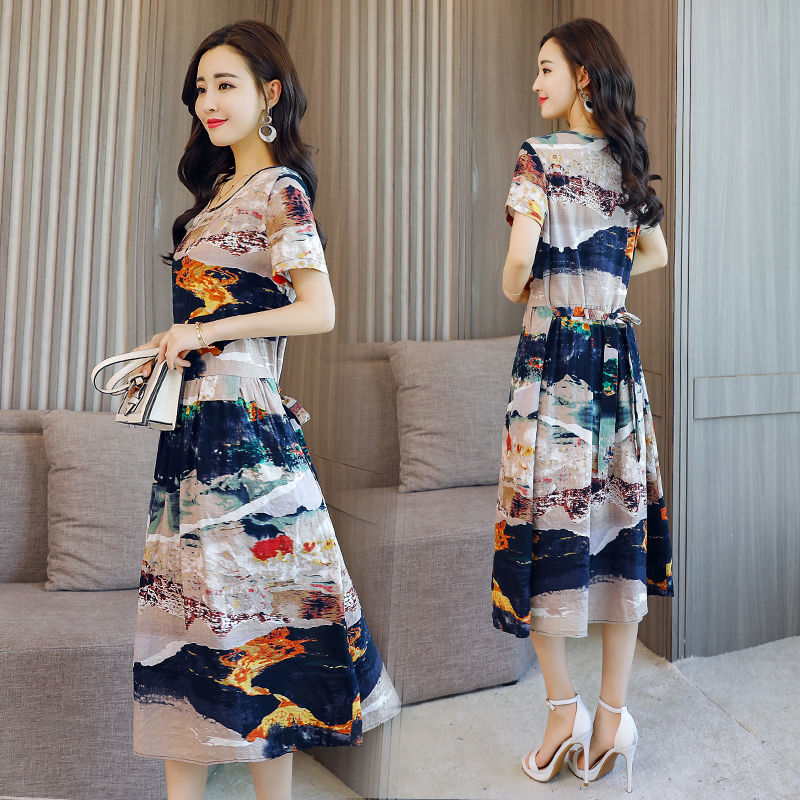 以后打死都不穿短裤了，要穿就穿这样的连衣裙，超显气质