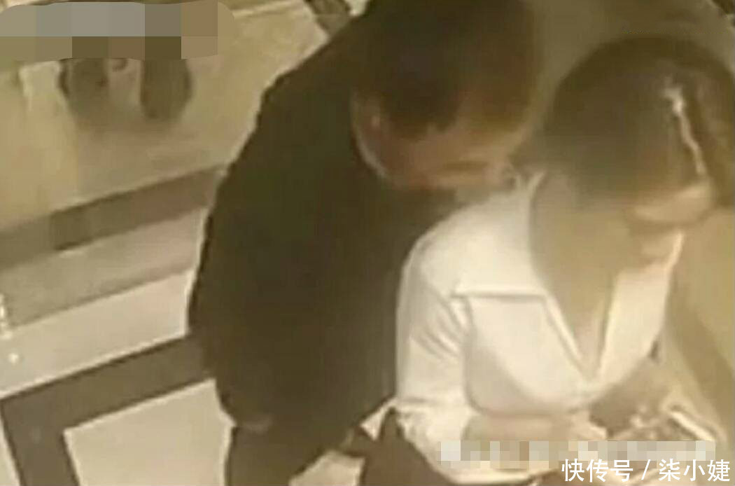 男子跟随美女走进电梯,五分钟之后,男子被医生抬了出来!