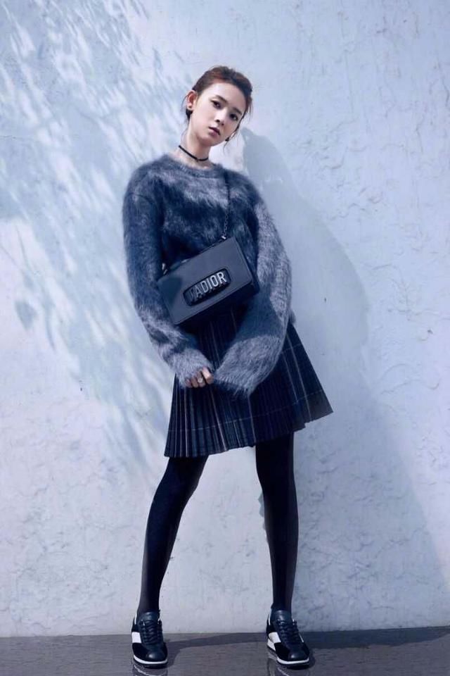 陈瑶长着萝莉脸却有着172的身高，网友：腿长完全不输娜扎！