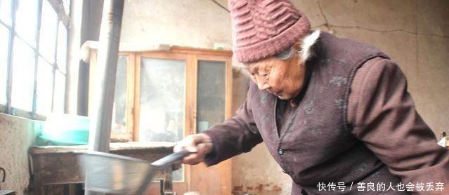 农民有福啦！以后不用补缴养老保险，也能领取上千元养老金了！