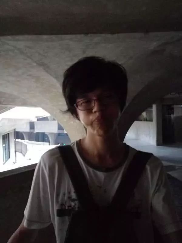 这年头，不仅女生卸妆恐怖，男生卸妆也简直让人叹为观止!