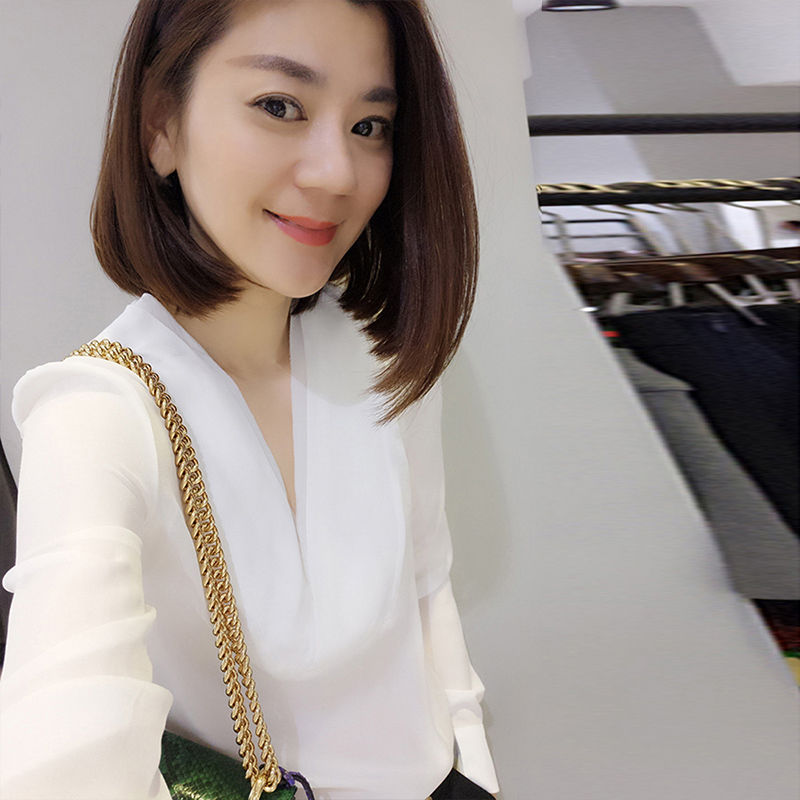 身高不足1米5，显矮小脚裤白送也不要，只挑这小衫，忒美嫩