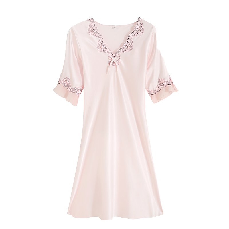 漂亮舒适的家居睡裙，怎么穿才最舒适，看完你就知道了