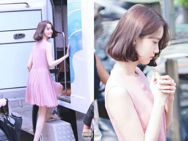 允儿粉色衬衣配牛仔女神范十足，却被鞋子抢镜，网友:鞋品堪忧!