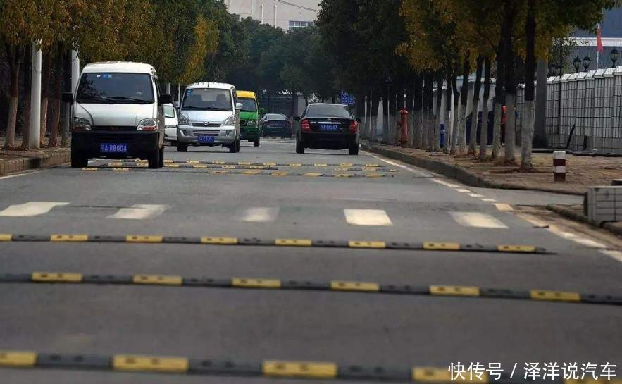 这老司机6大保命法则，新手司机必须懂，关键时刻能保命！