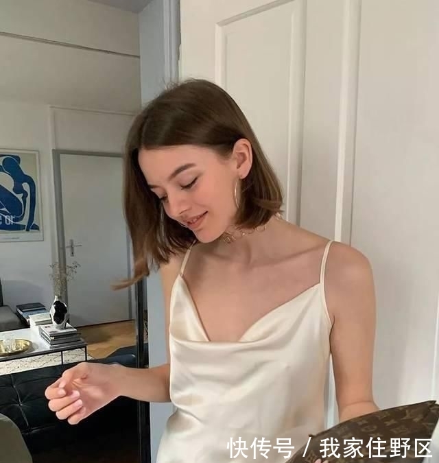 面料■2020“睡衣”火了!宅在家,也要穿得很时髦!