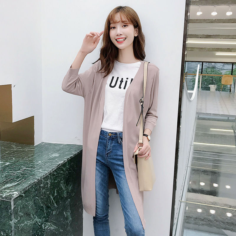 立秋之后出门别穿裙子，40岁女人这么穿，不显老，人见人夸好看