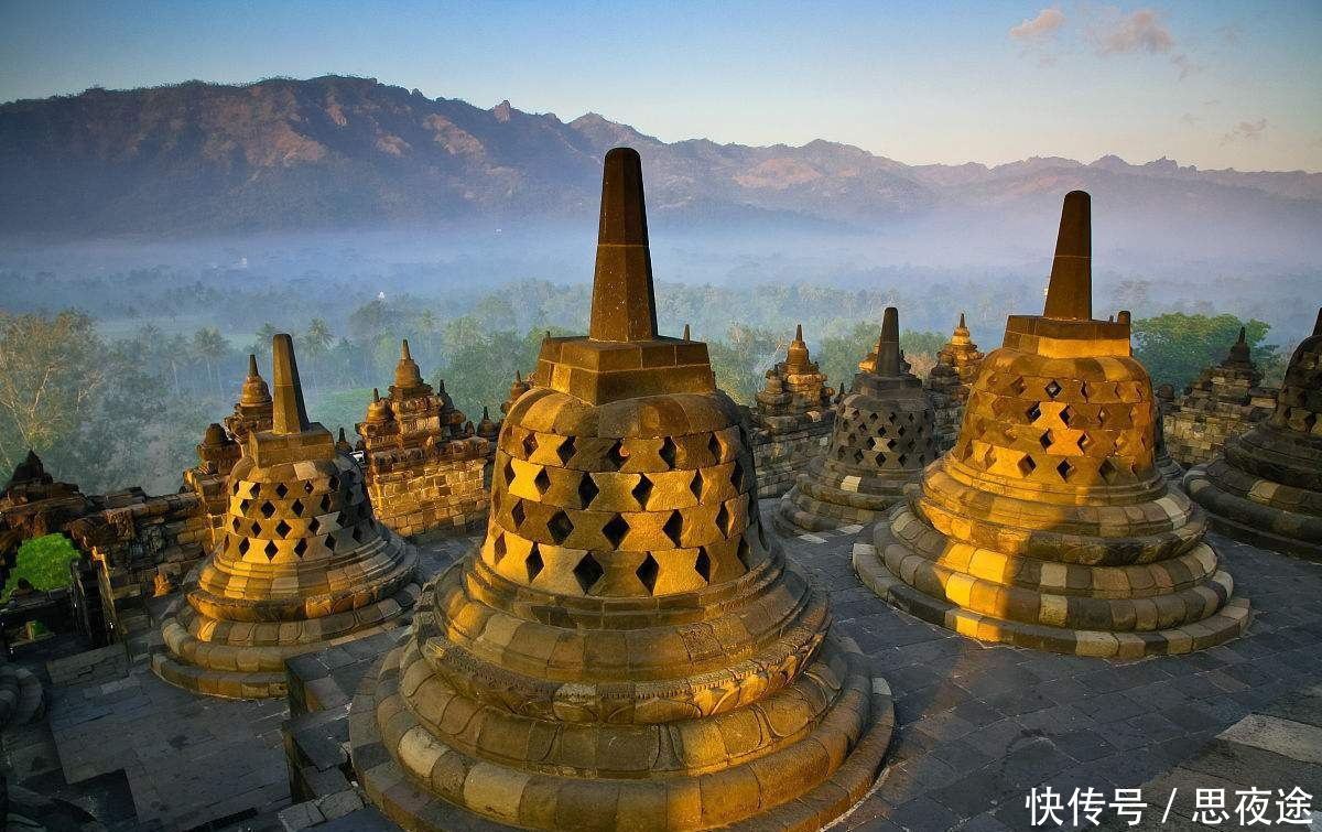 世界人口第四大国：人口2.64亿曾极度反华，如今第一条高铁中国造