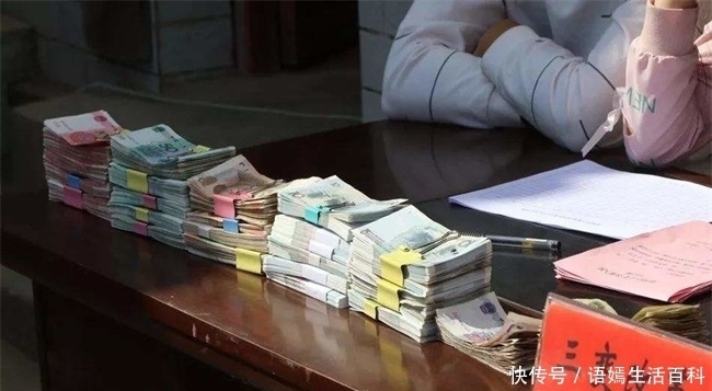  迁出：农村户口升值，六大福利凸显，那么，我们还要将户口迁出