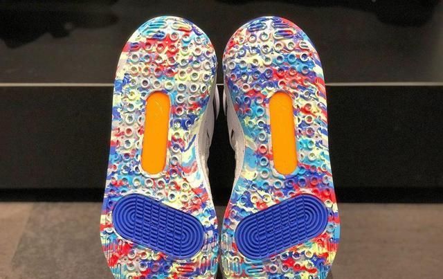  「烟灰色」实拍展示多色/赛车蓝/烟灰色Nike Zoom KD13“Home Team”